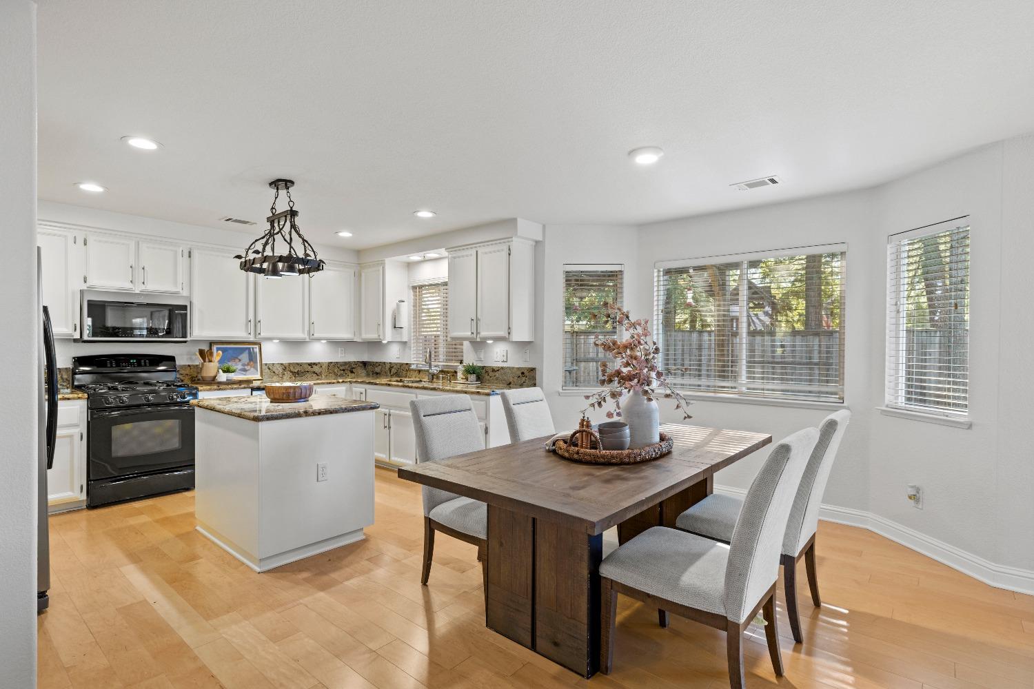 3125 Barlow Court
