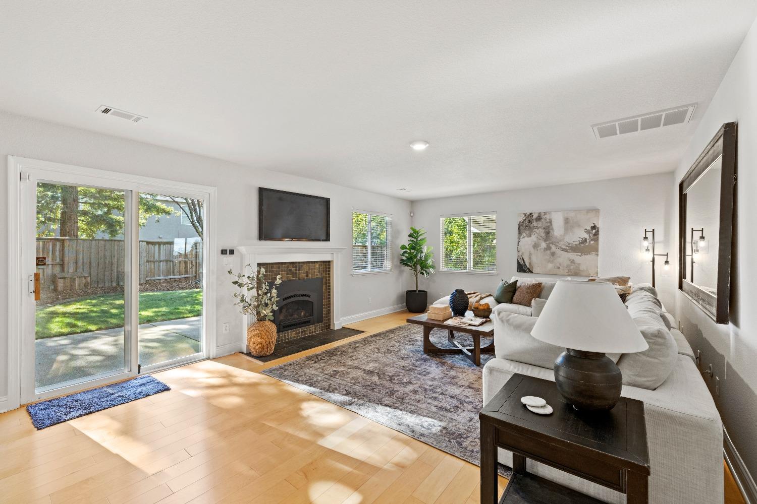 3125 Barlow Court