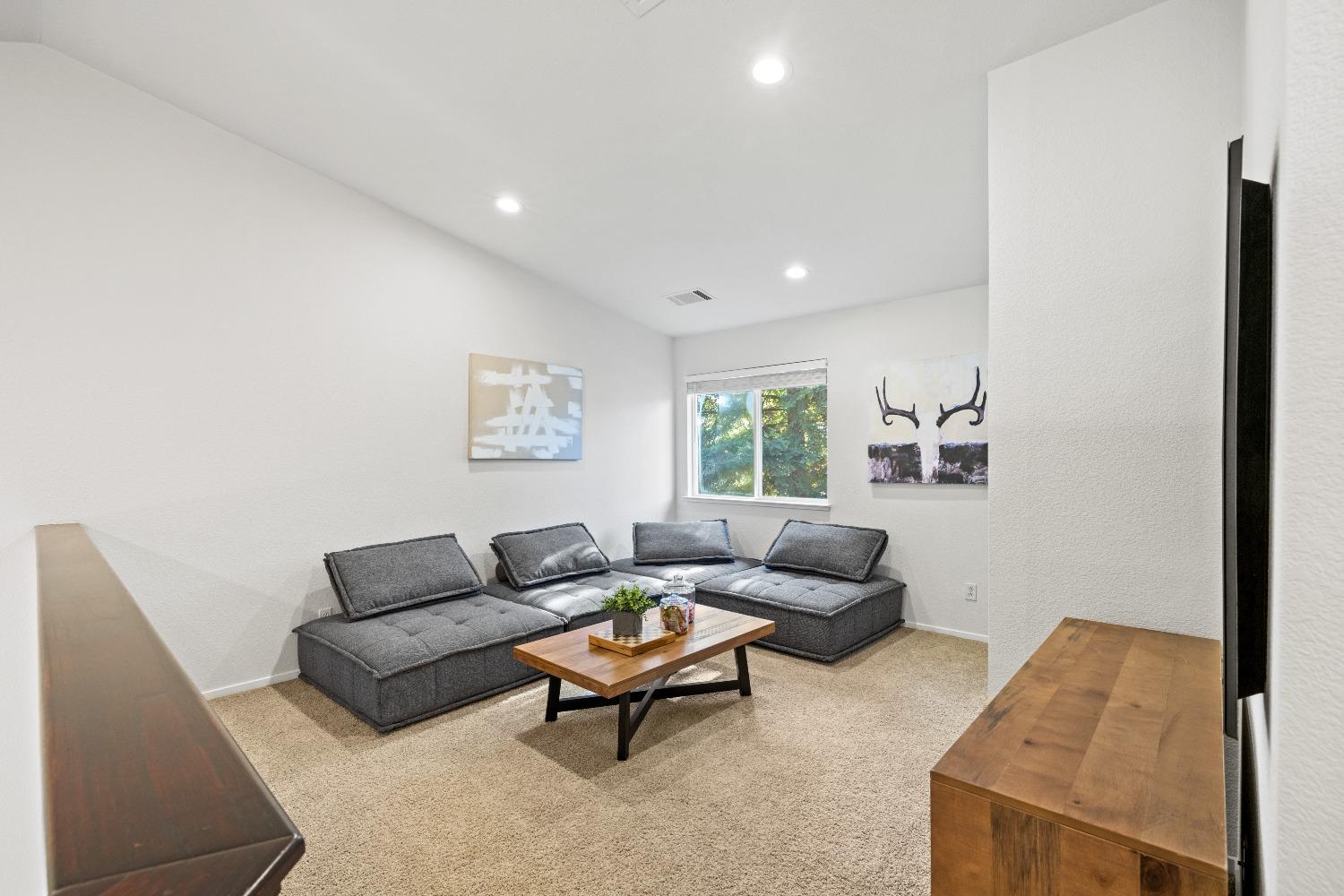 3125 Barlow Court