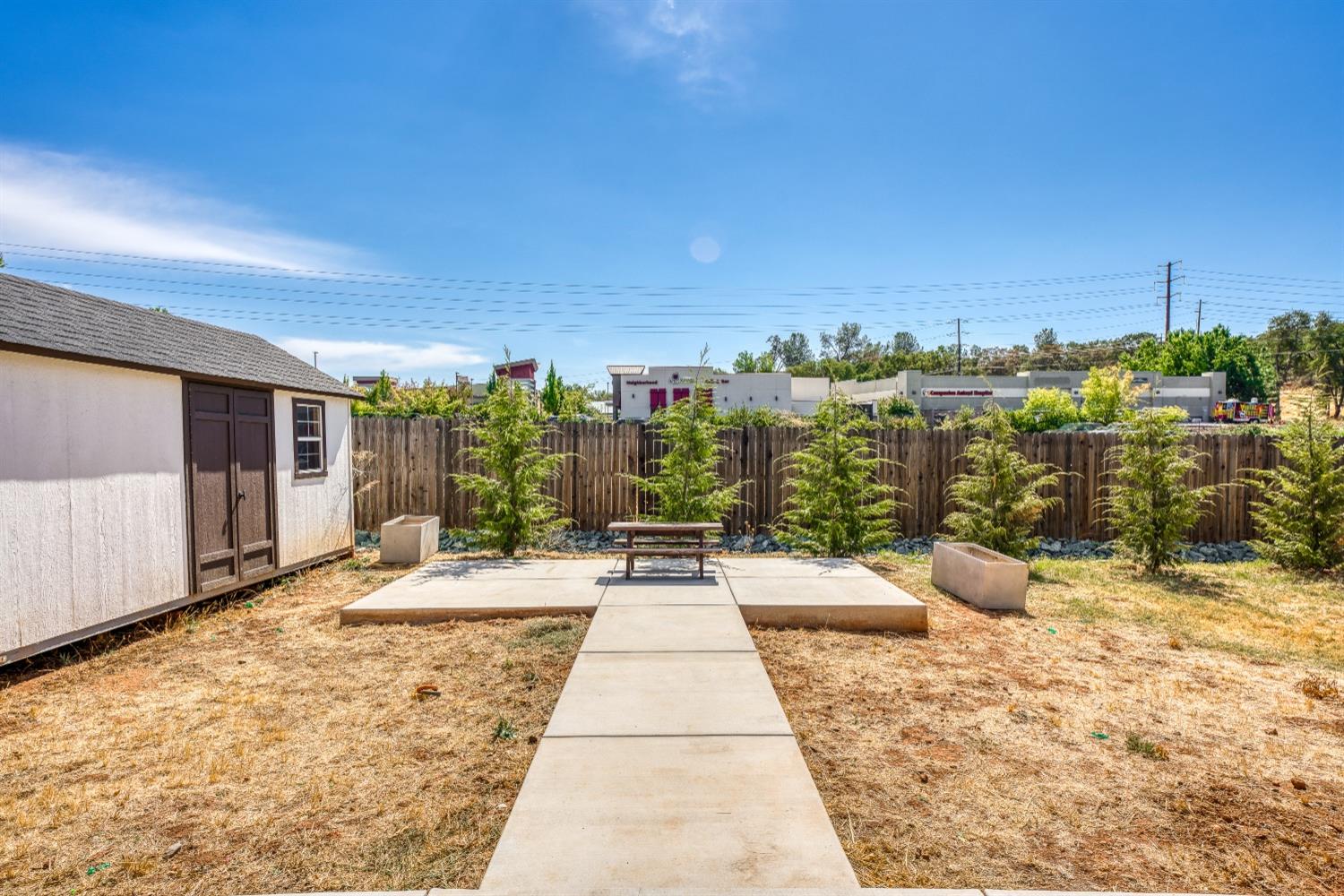 3262 Country Club Drive