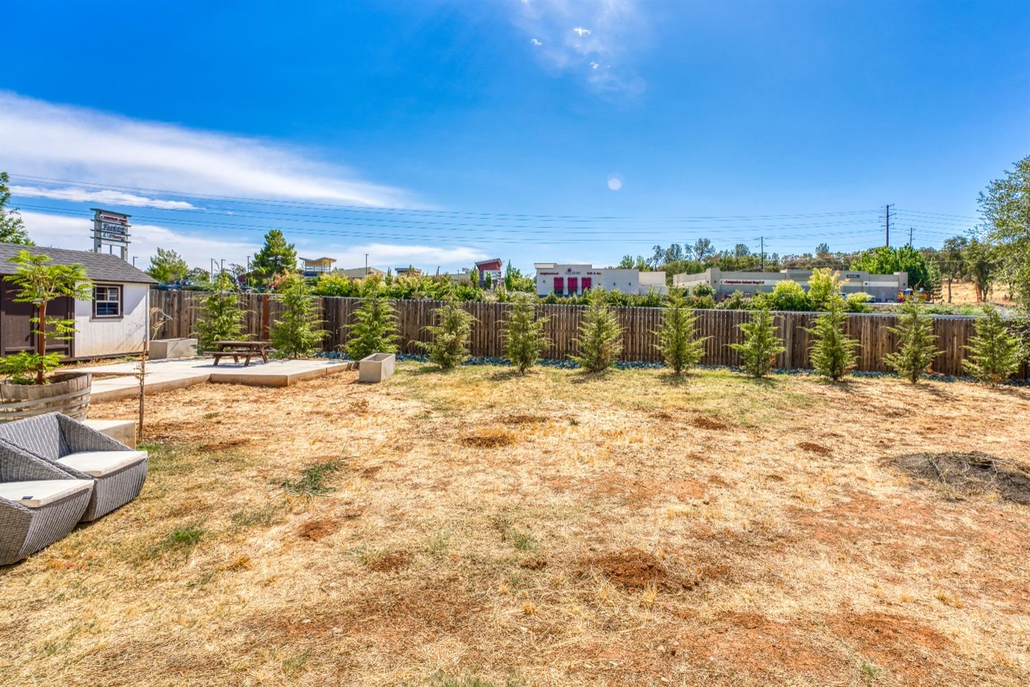 3262 Country Club Drive