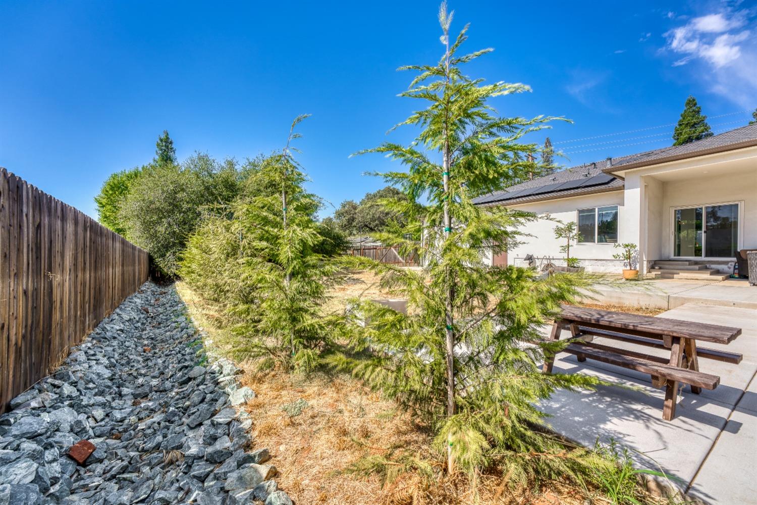 3262 Country Club Drive