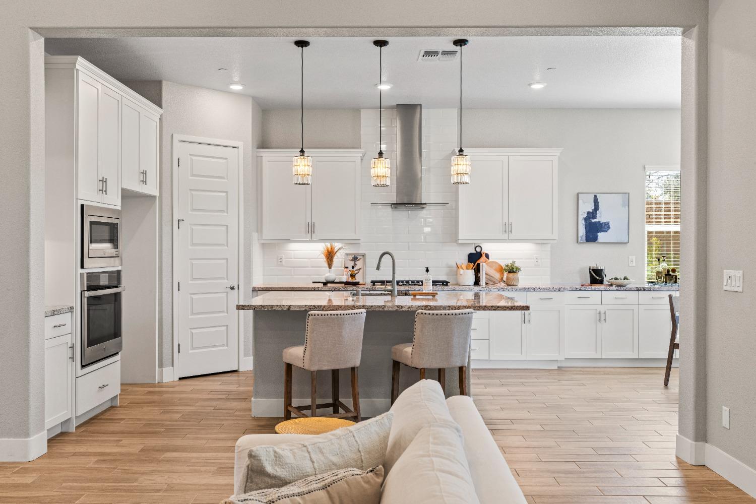 1404 Lancome Court