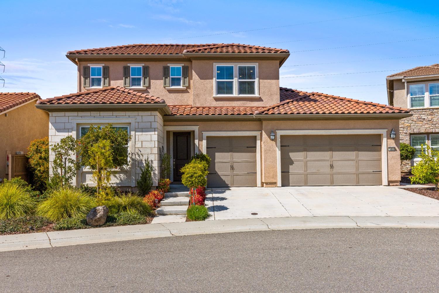 1404 Lancome Court