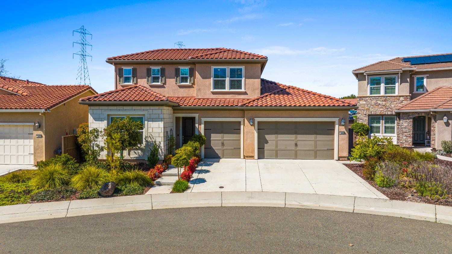 1404 Lancome Court