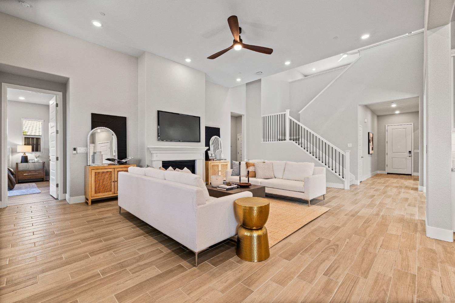 1404 Lancome Court