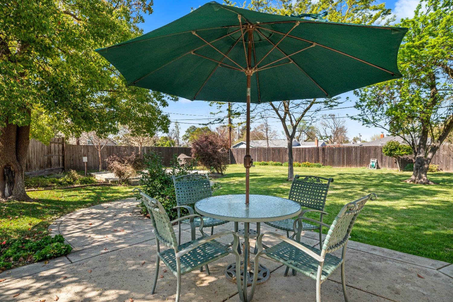 3529 Ridgewood Way
