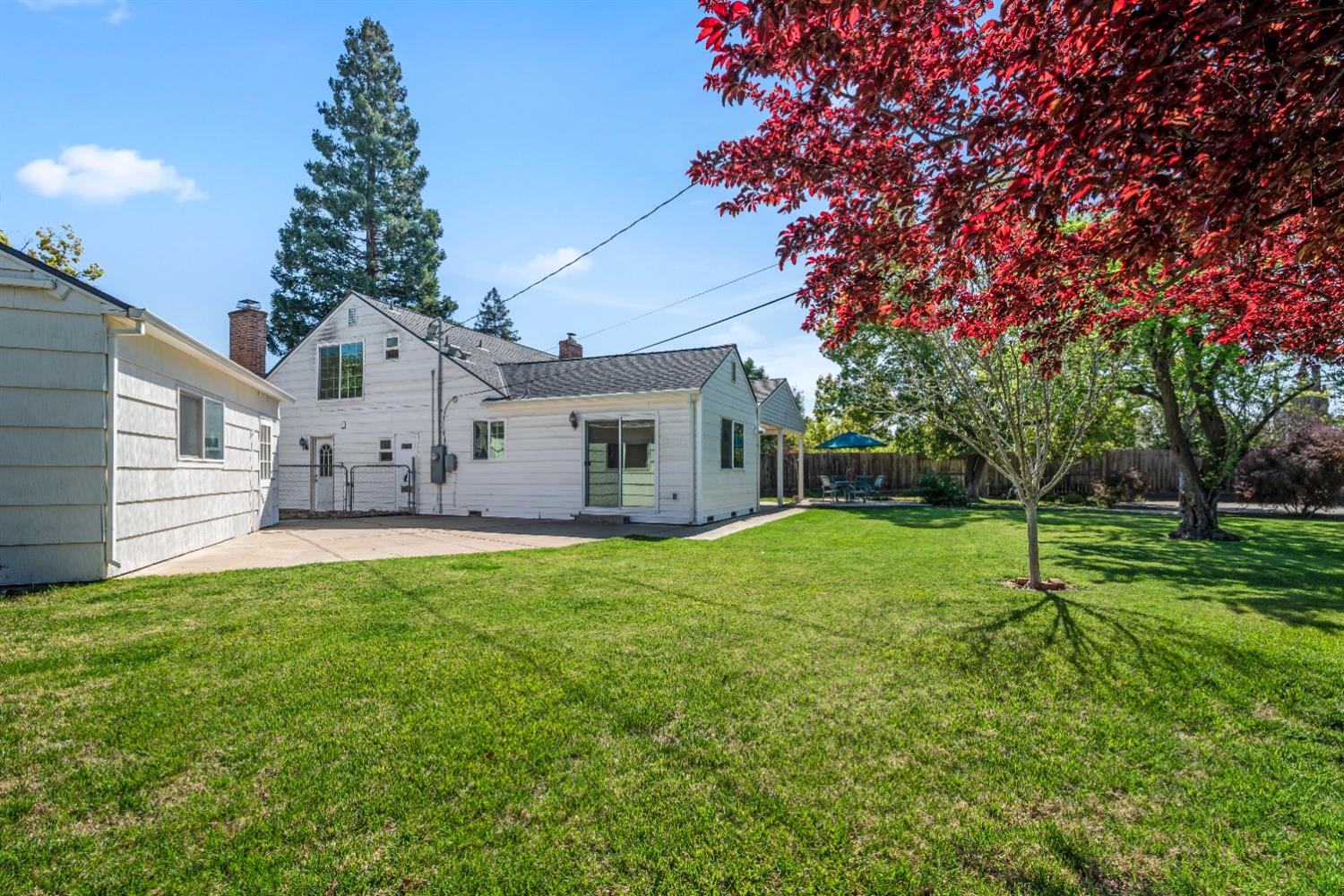 3529 Ridgewood Way