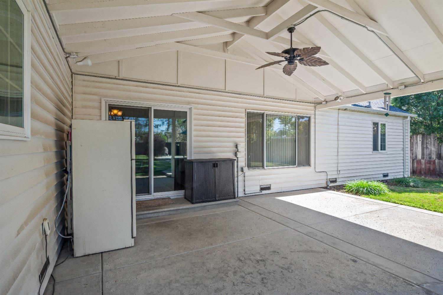 3529 Ridgewood Way