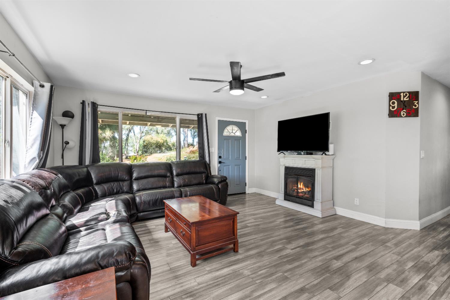 4428 Panorama Drive