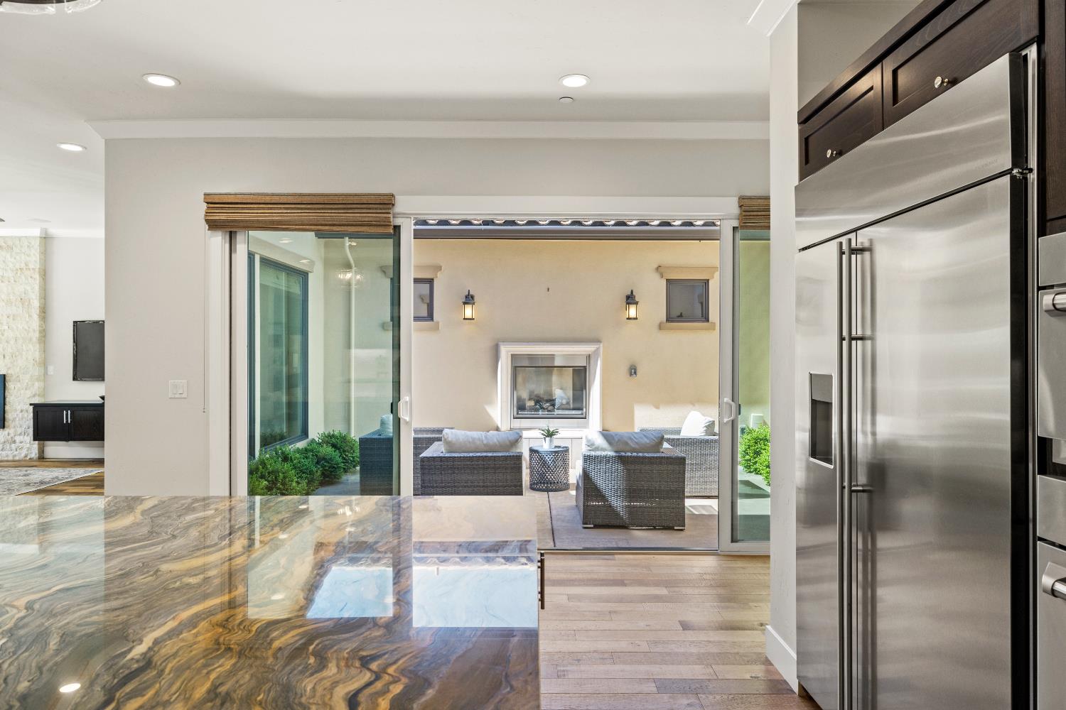 109 Chardin Place