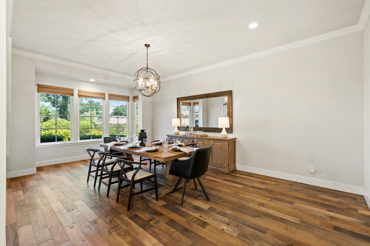 109 Chardin Place