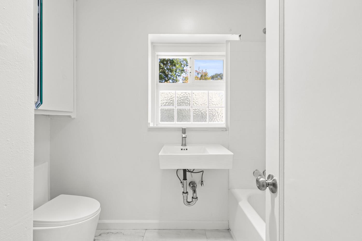 4390 Panorama Drive