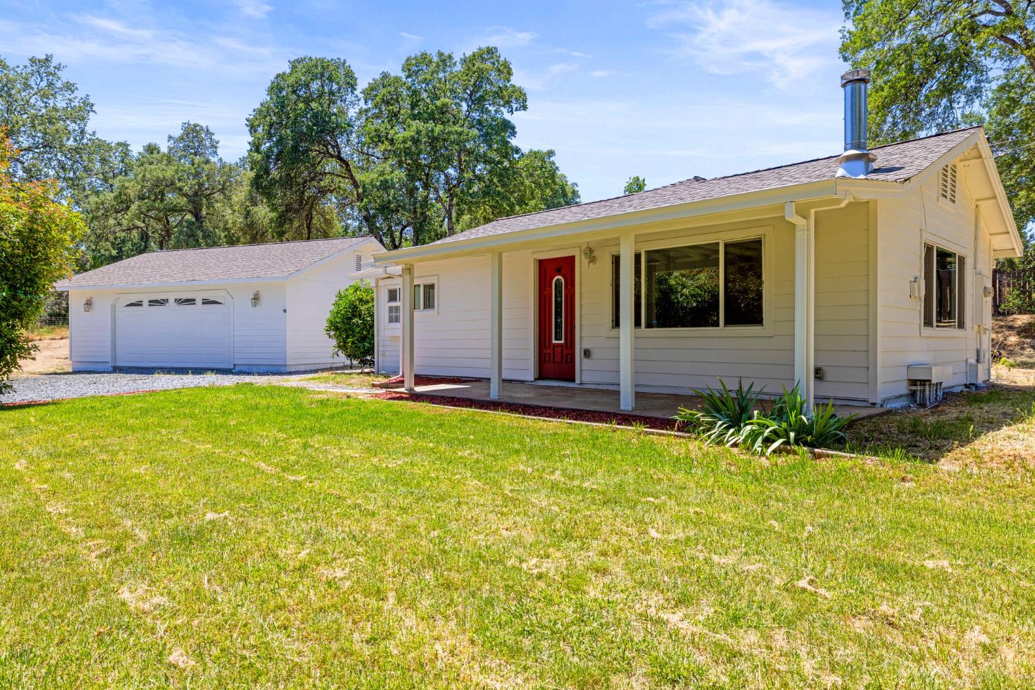 4390 Panorama Drive