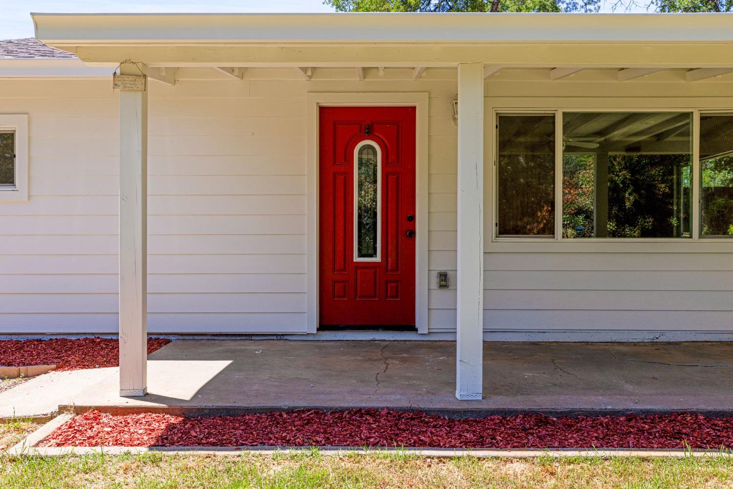 4390 Panorama Drive