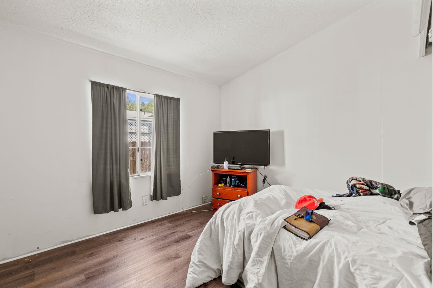 1130 White Rock Road 106