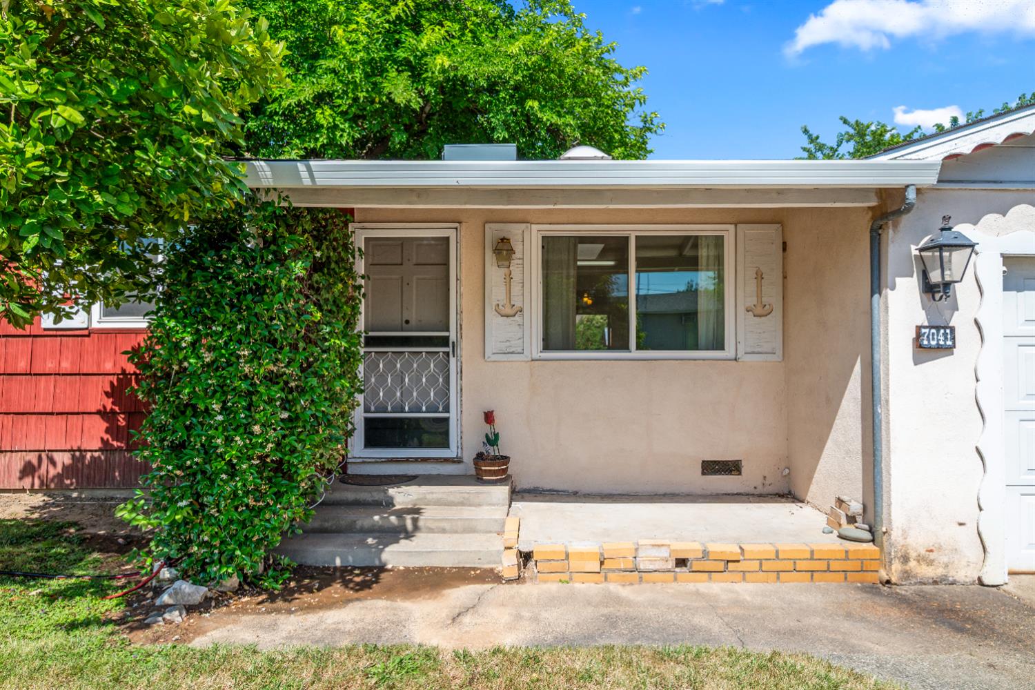 7041 Bobby Street
