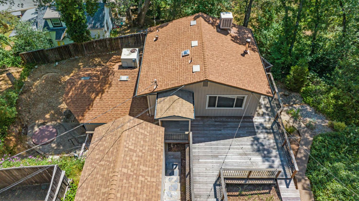 899 Holly Way