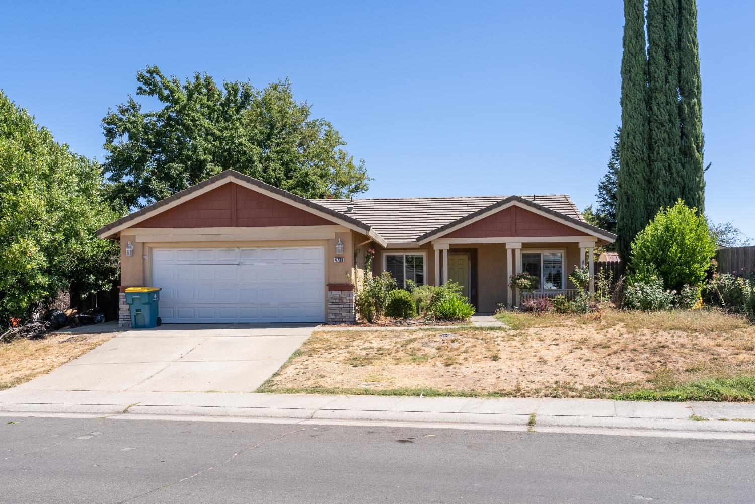 4733 Thoreau Drive