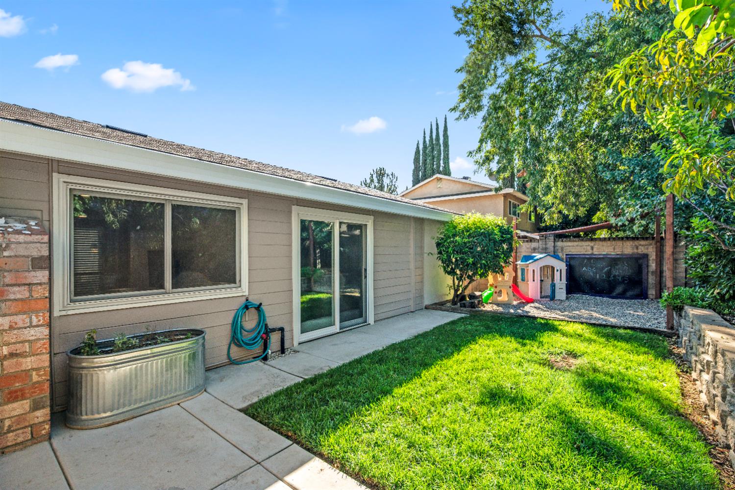 5021 Waterbury Way