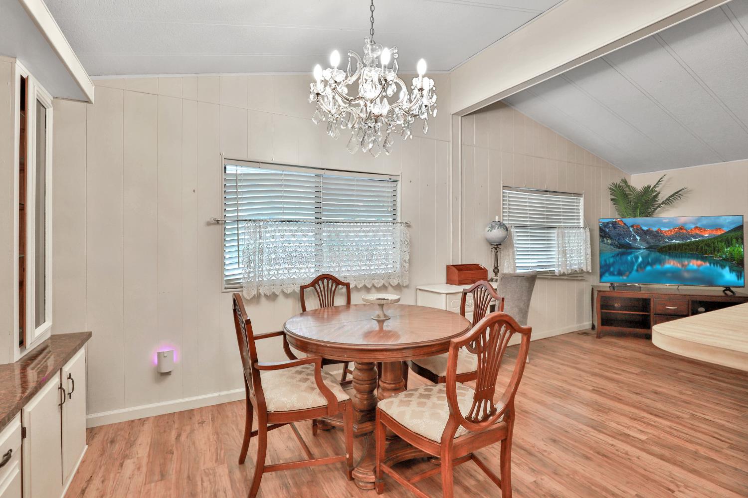 3550 China Garden Road 88