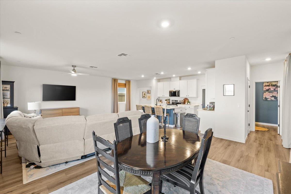 3193 Arbor View Drive