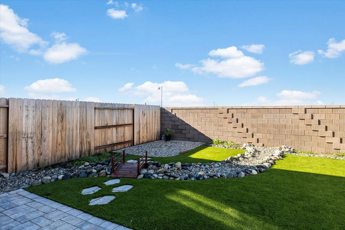 3193 Arbor View Drive