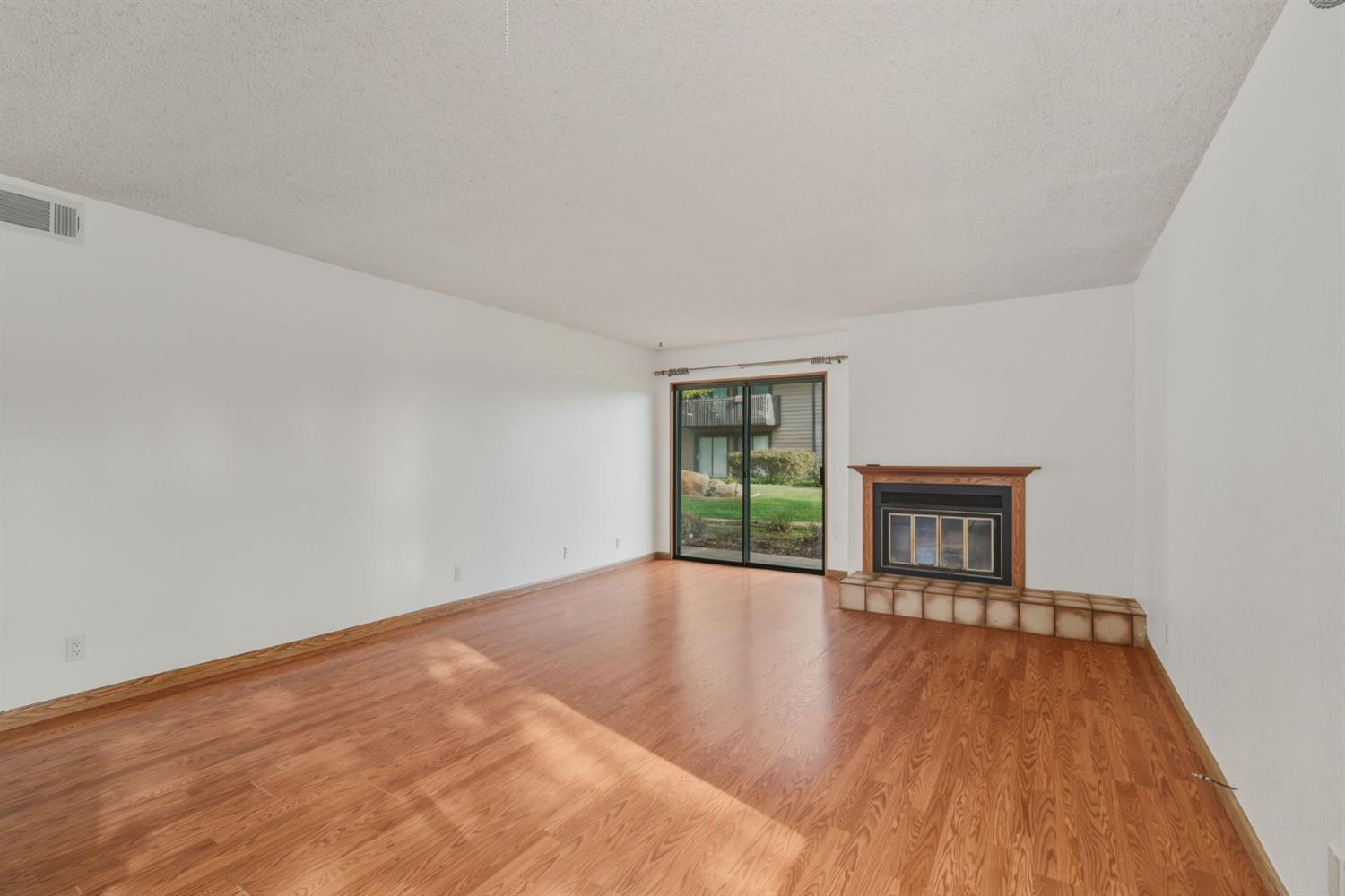 3033 Estepa Drive 7A