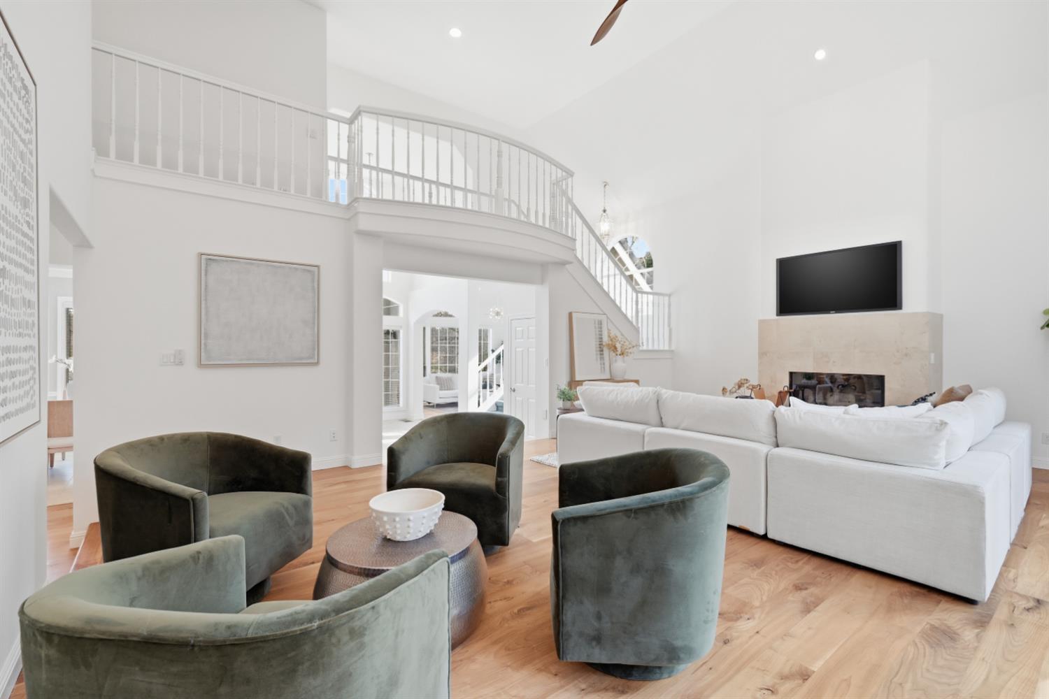 2201 Ellesworth Place