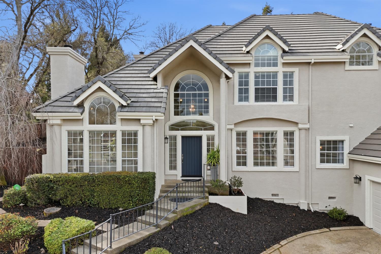 2201 Ellesworth Place