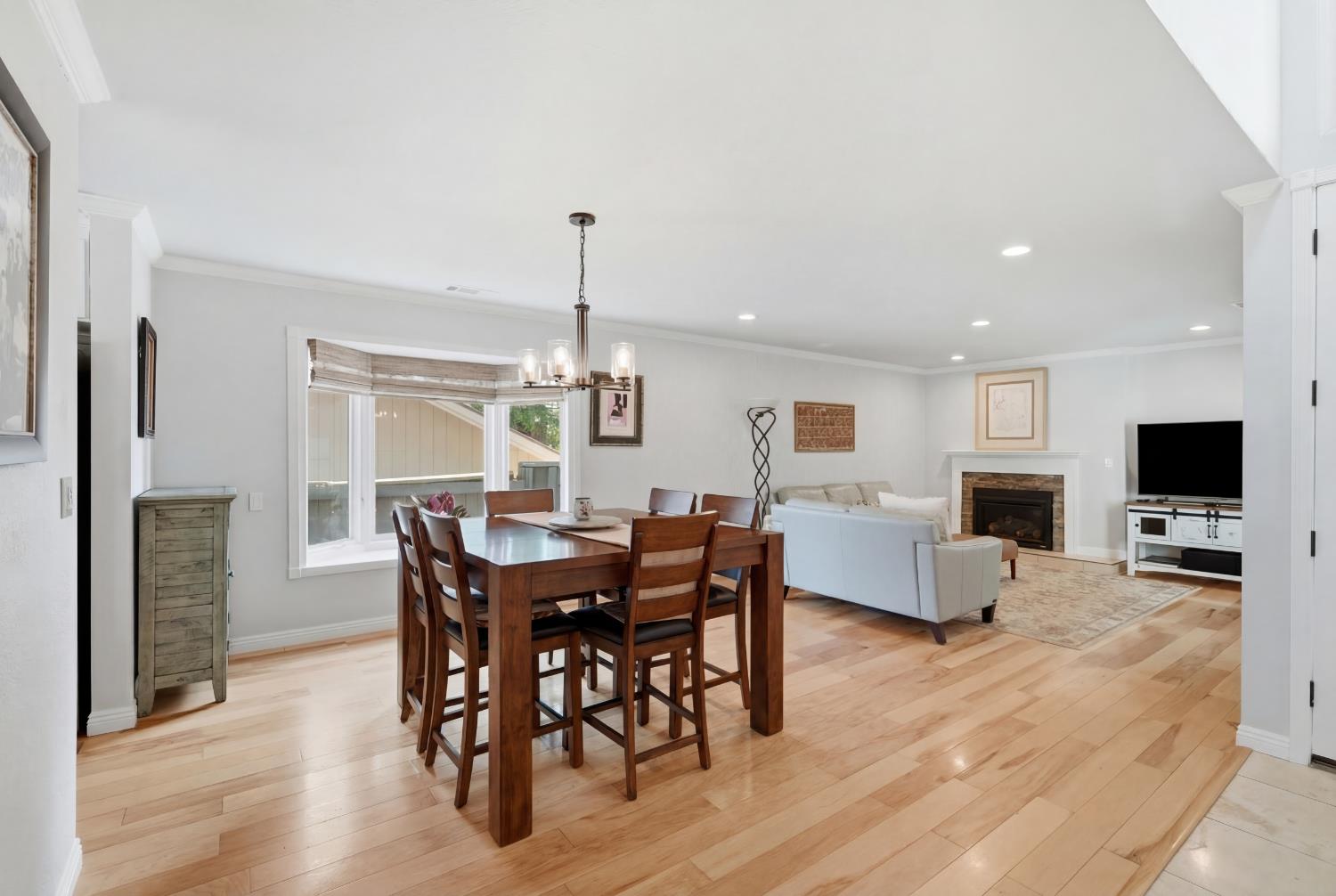 5375 Terrace Oak Circle