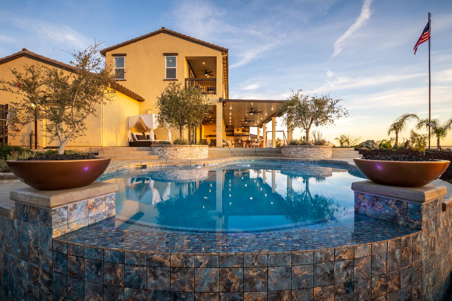 3004 Tierra De Dios Drive