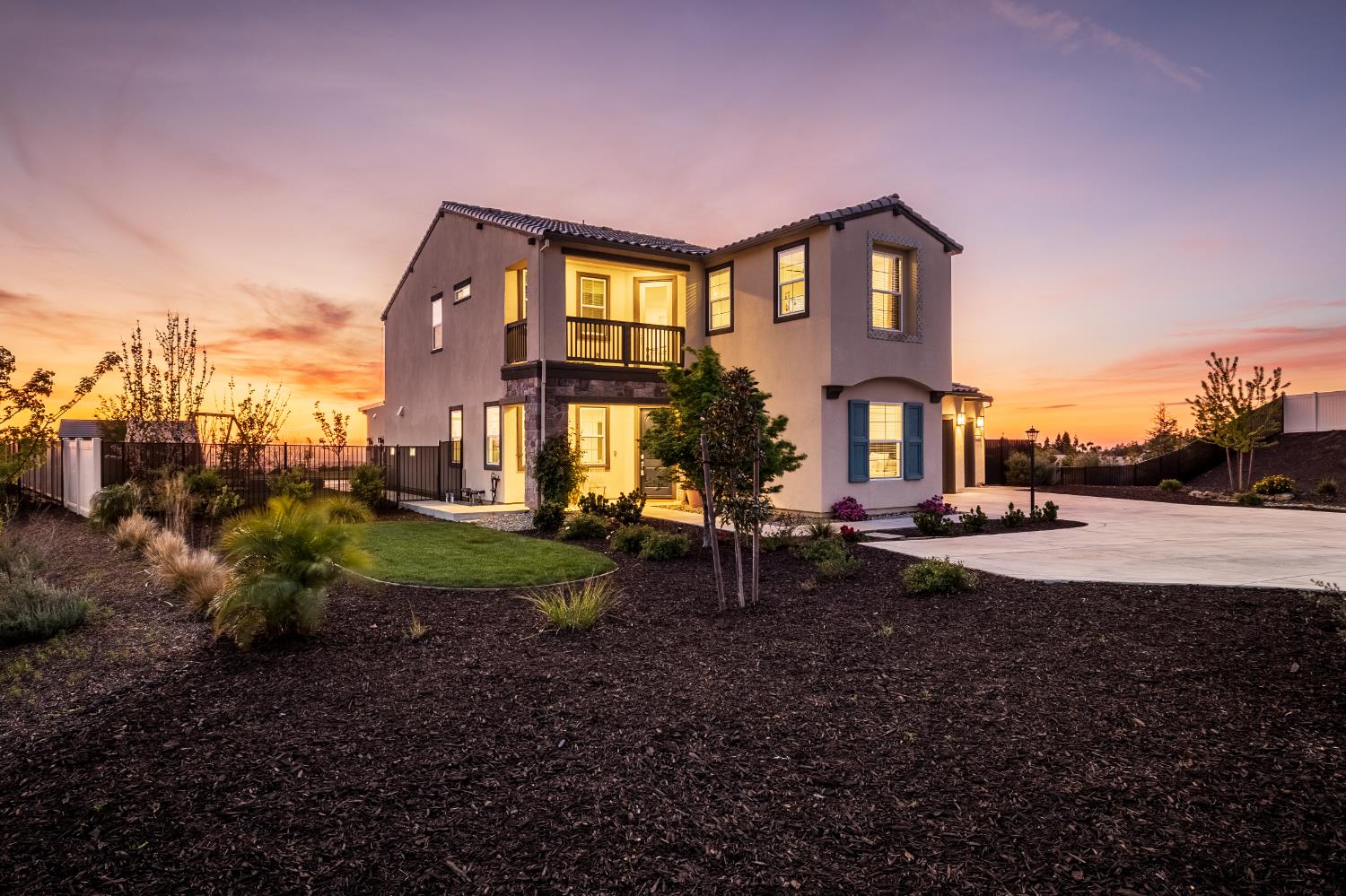 3004 Tierra De Dios Drive