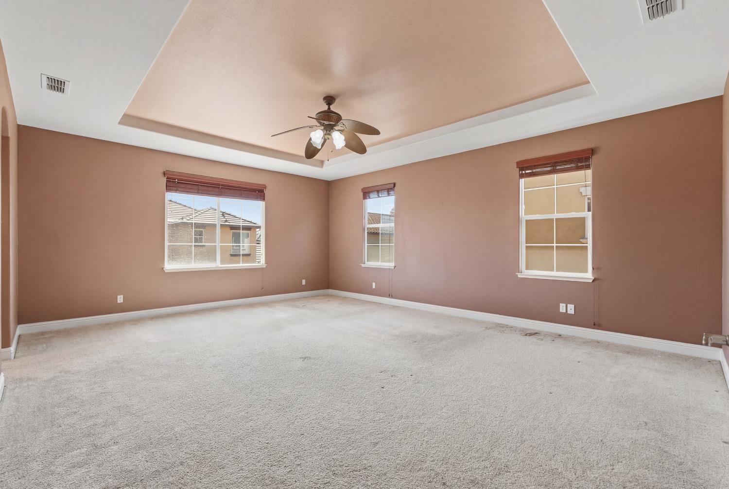 2153 Saddlebrook Way