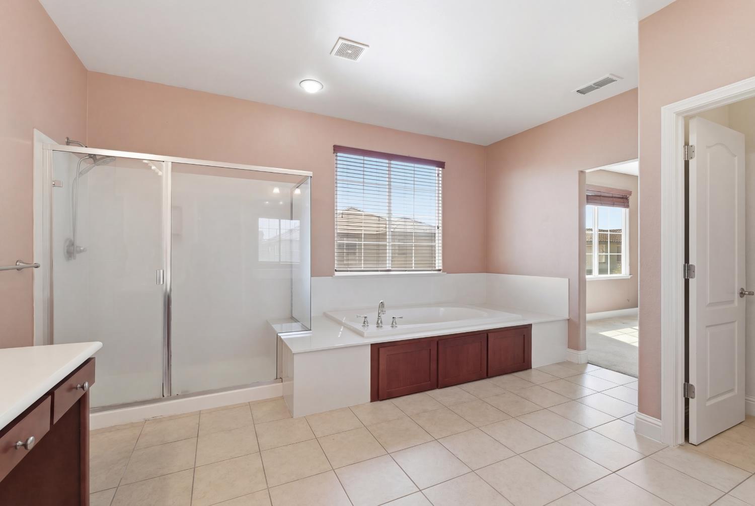 2153 Saddlebrook Way