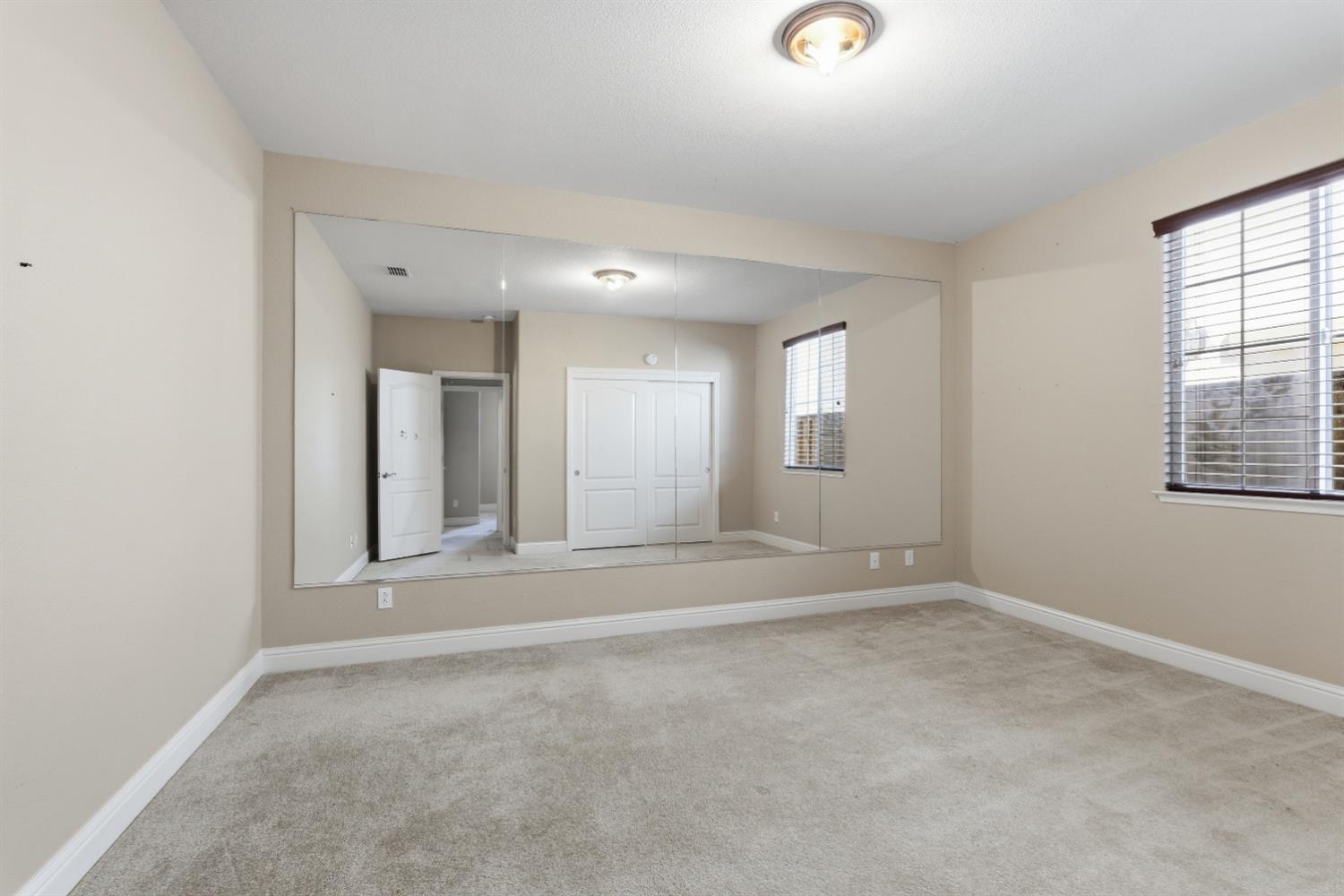 2153 Saddlebrook Way