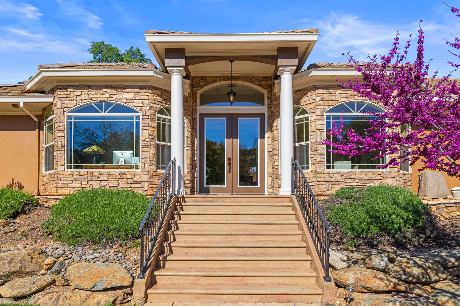 2311 Fieldstone Drive