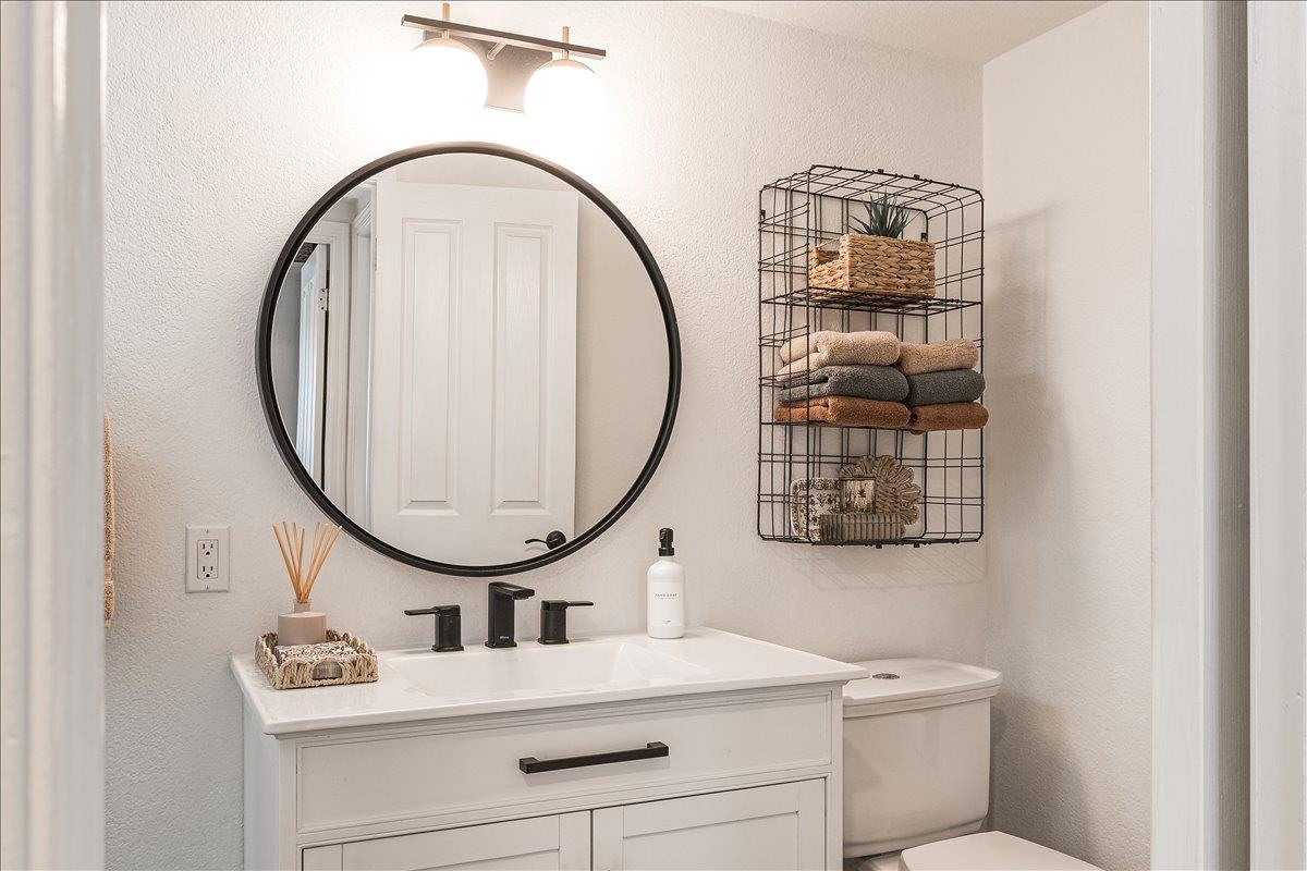 4440 Brisbane Circle