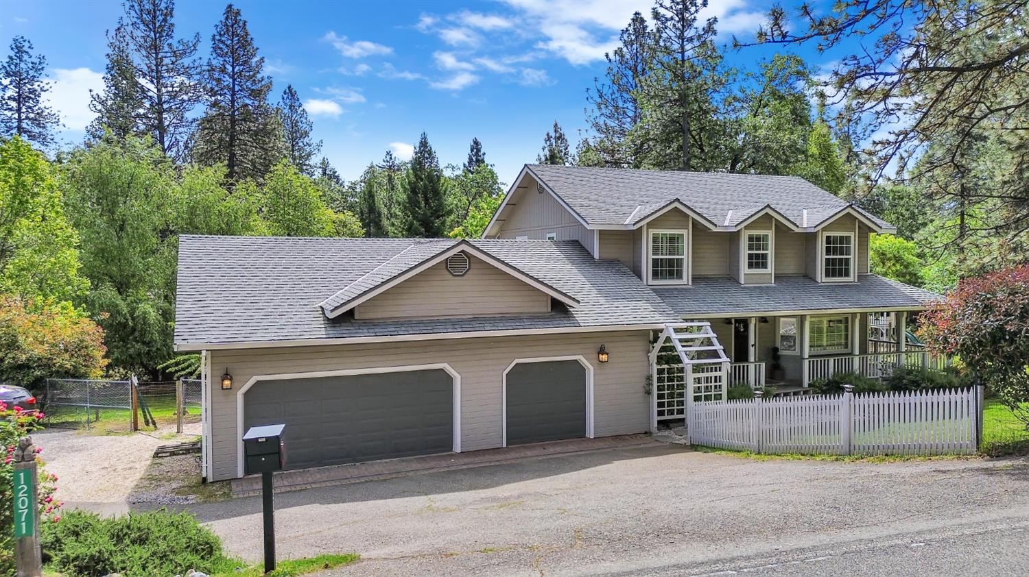 12071 Alta Sierra Drive