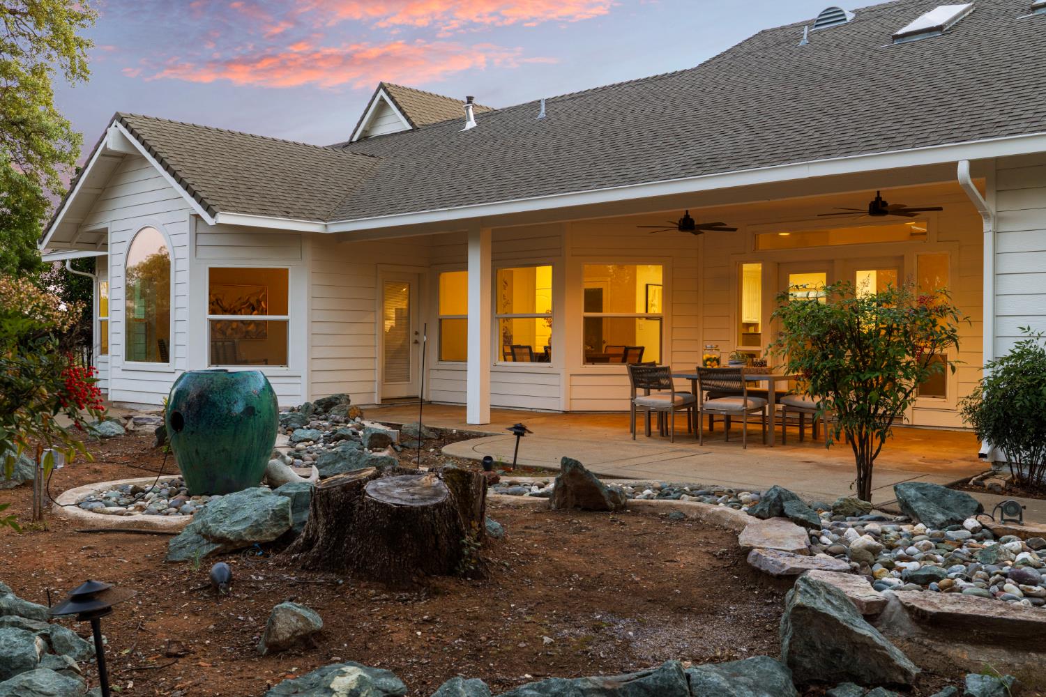 1200 W El Largo Drive