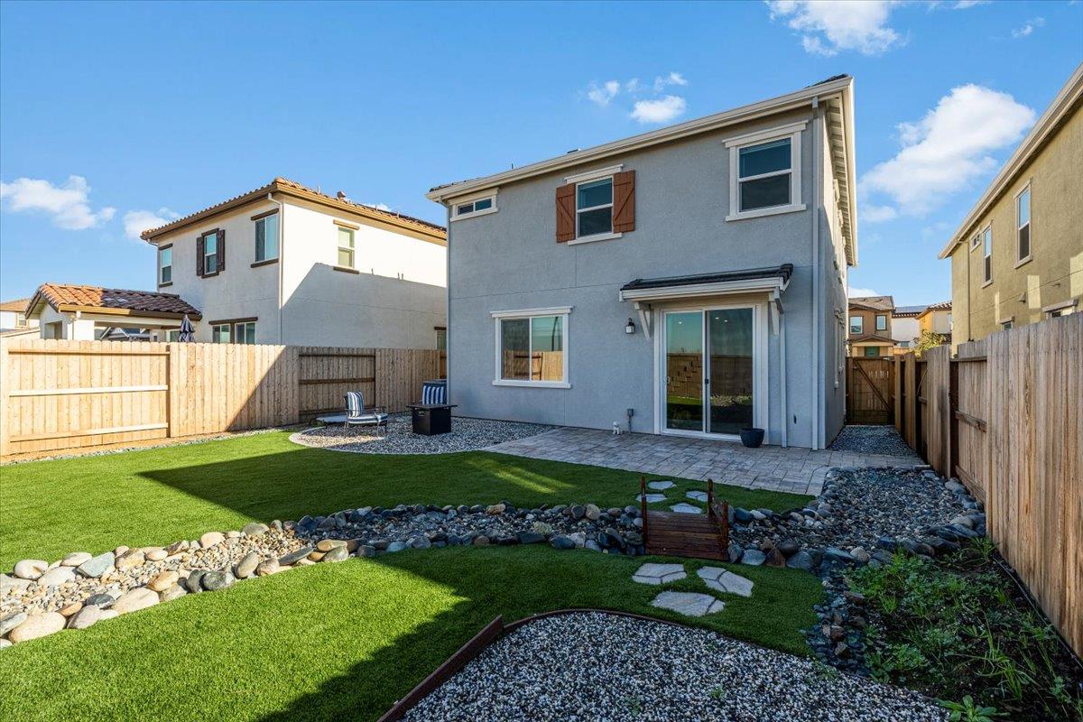 3193 Arbor View Drive