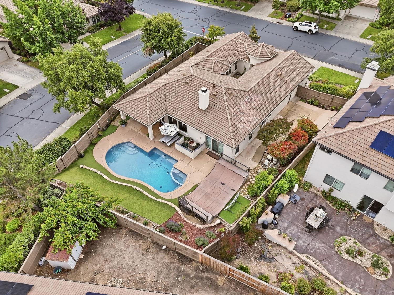 5161 Garlenda Drive