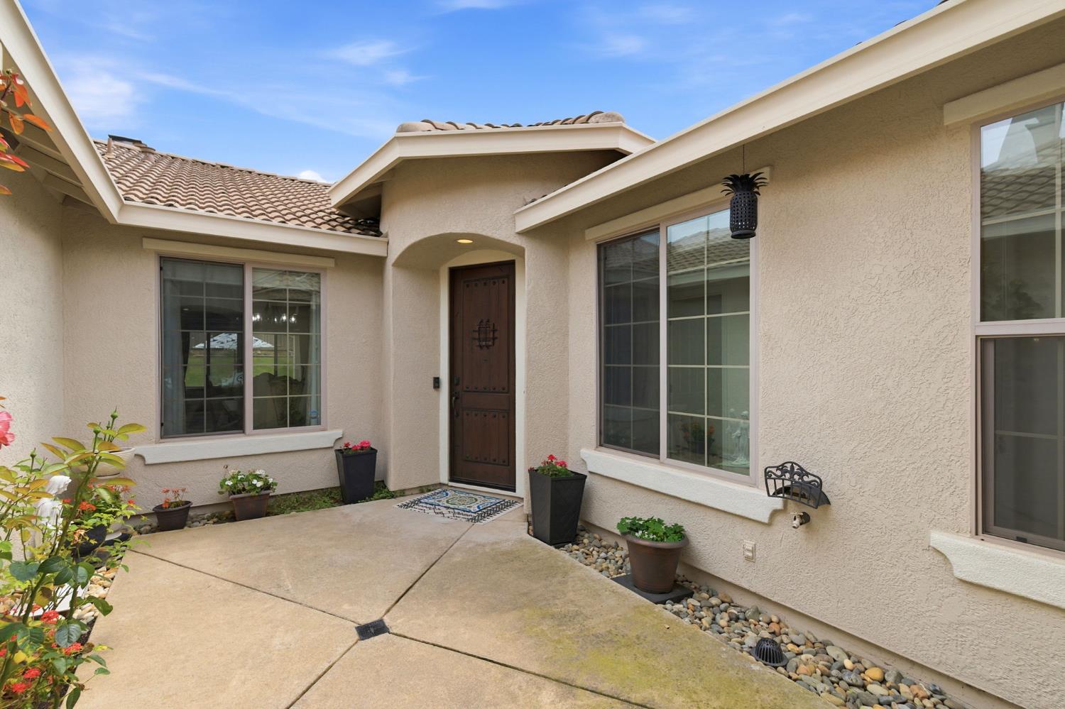 5161 Garlenda Drive