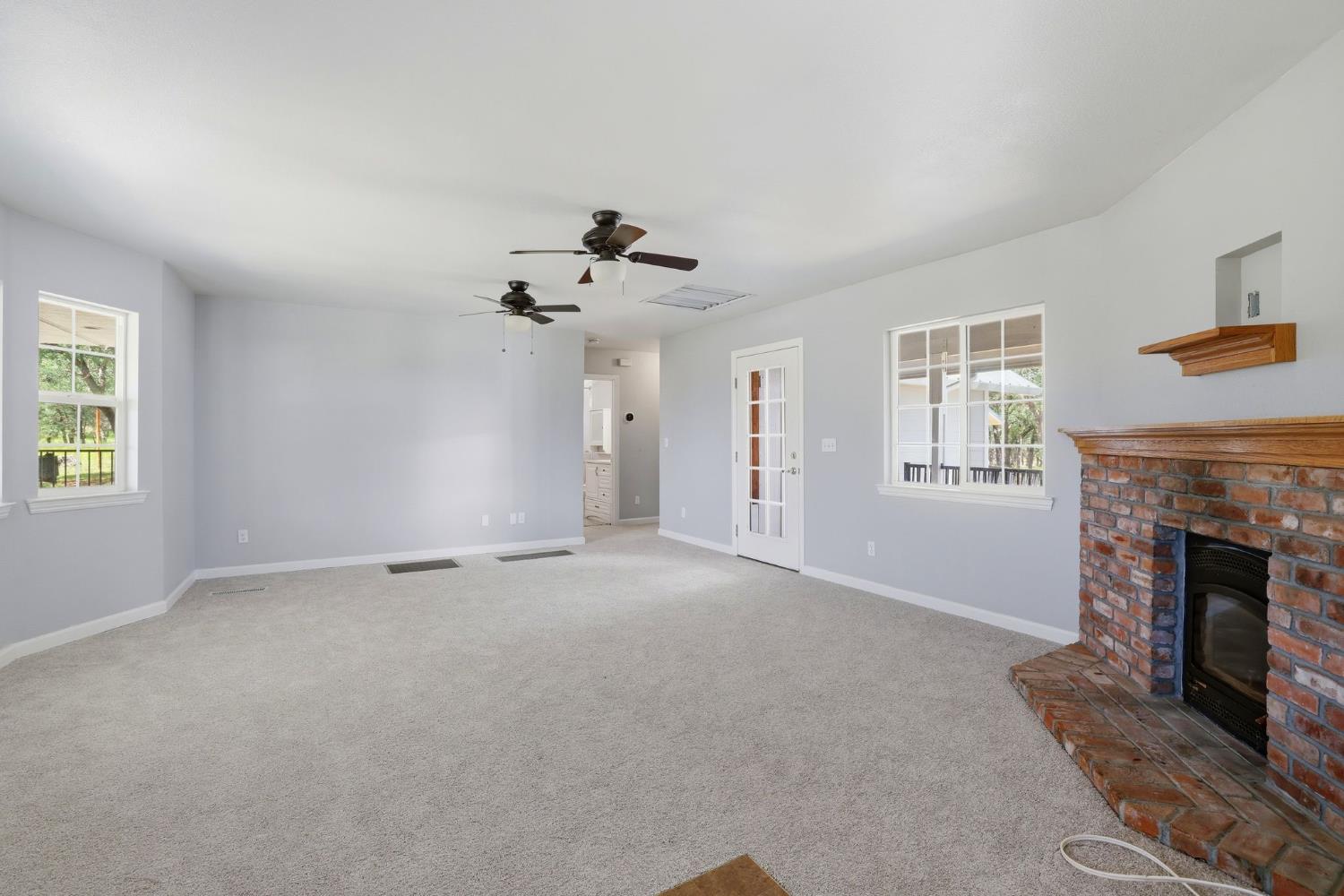 1201 Hidden Lake Drive