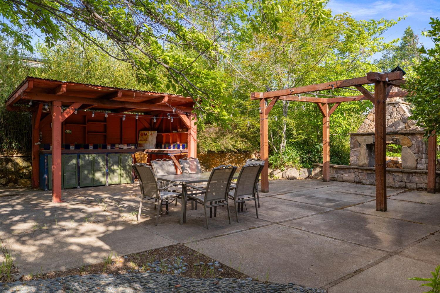 9340 Mosquito Road