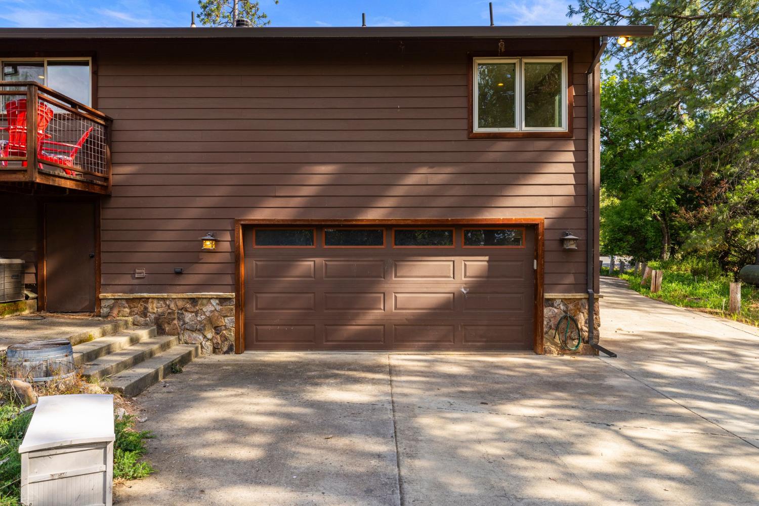 9340 Mosquito Road
