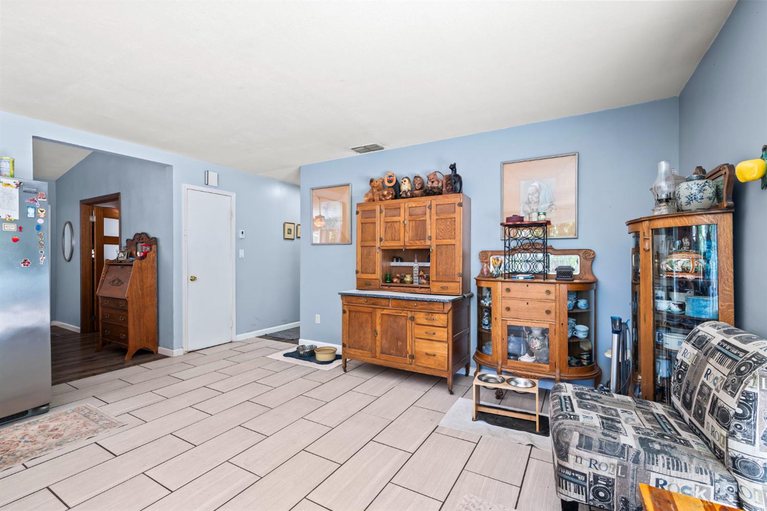 7129 Dawn View Court