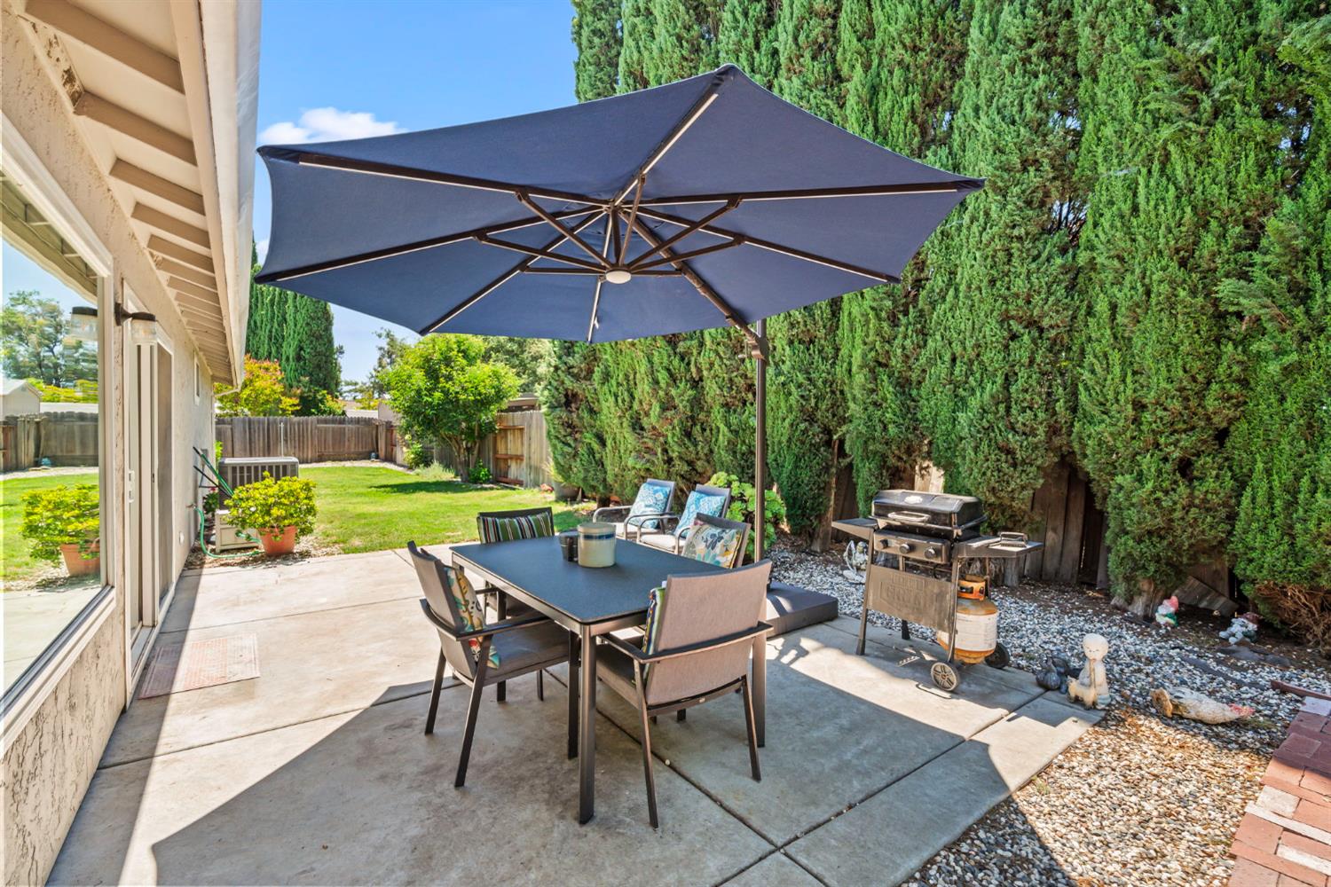 7129 Dawn View Court