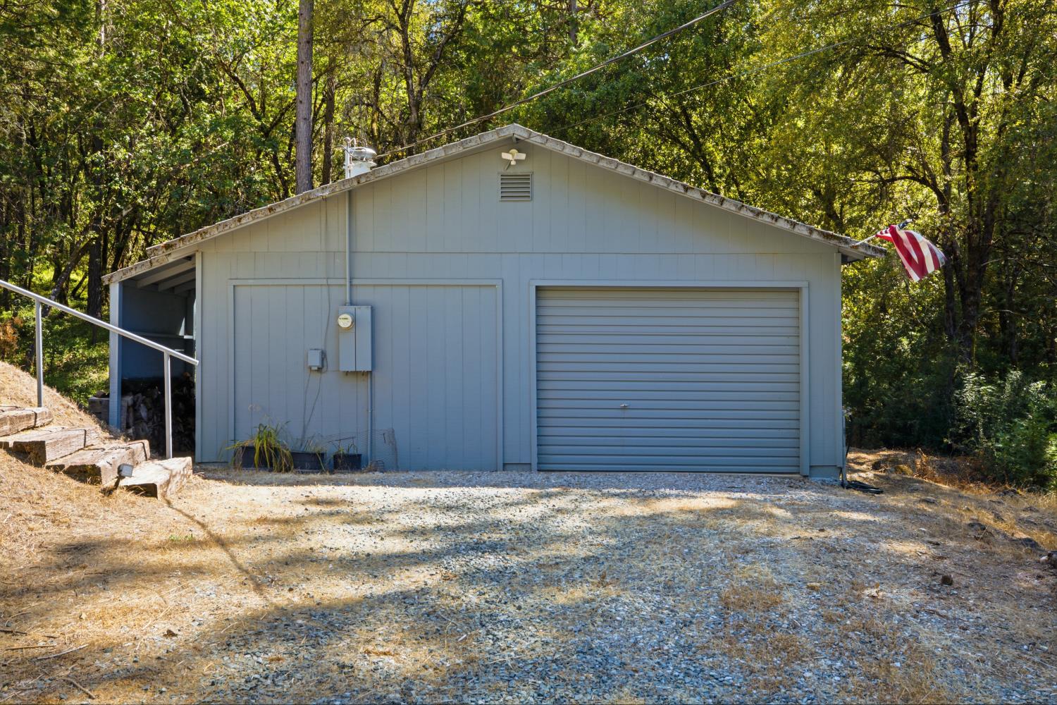 5281 Hidden Hollow Drive