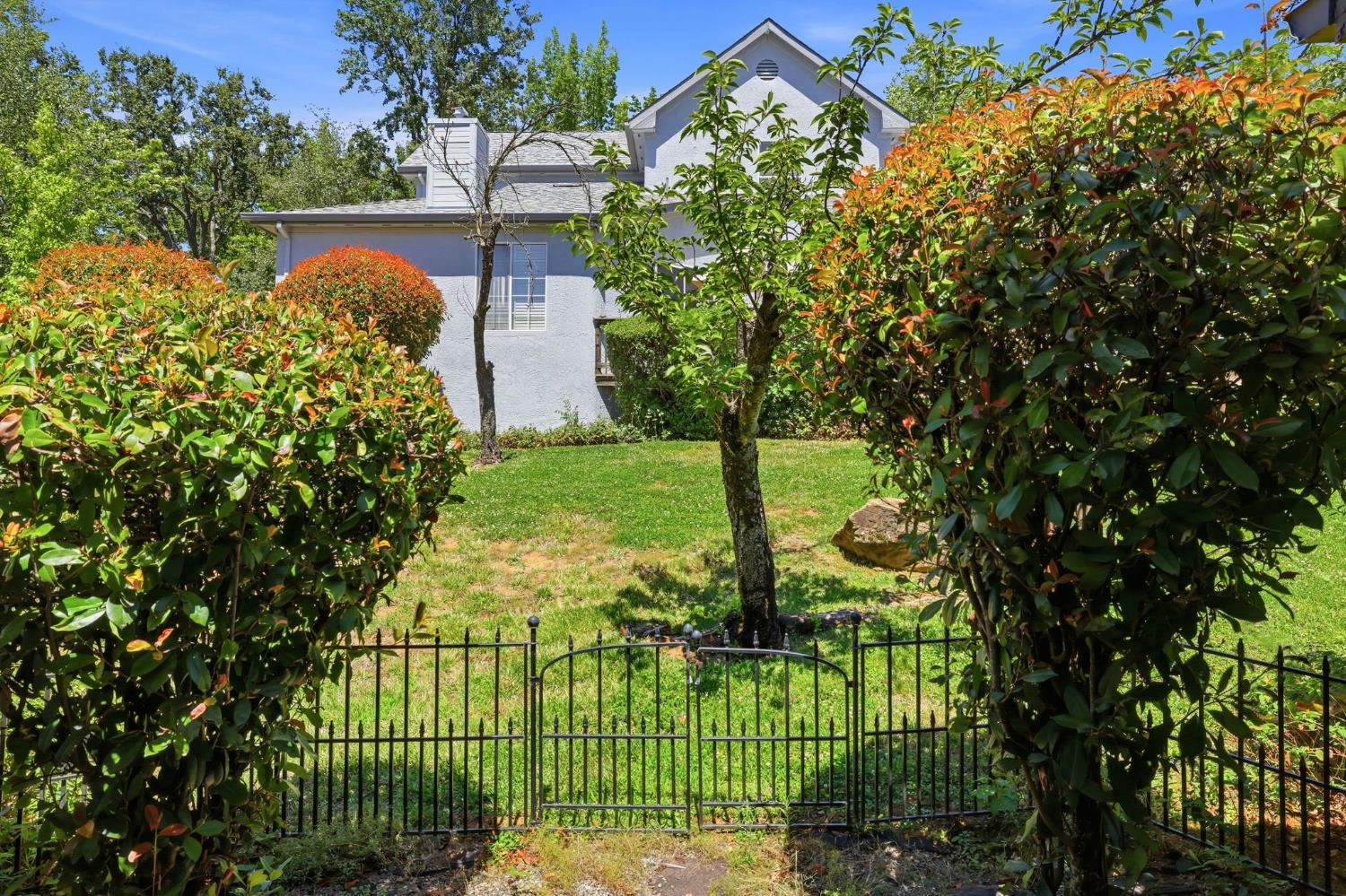 657 David Circle